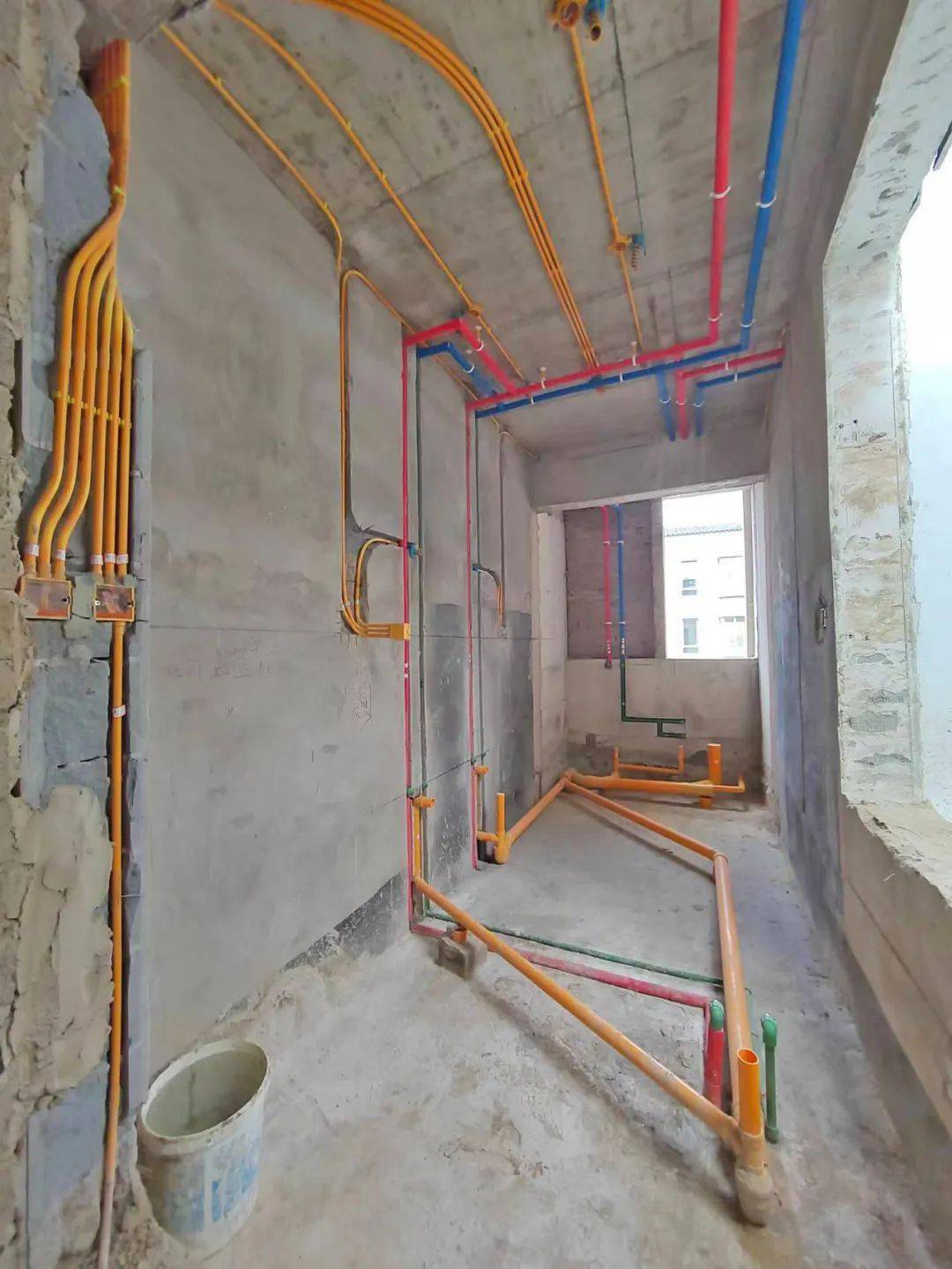 融创文旅城·水电阶段设计师：许丽君面积：130㎡类型：平层