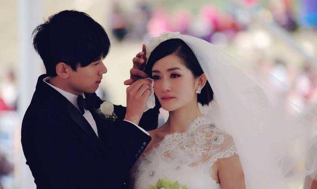 原创段曦和张杰同居5年，传言分手后怒扇谢娜耳光，如今41岁无人问津