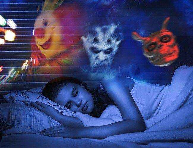 连续两夜的梦境交织，同一个同学的神秘再现