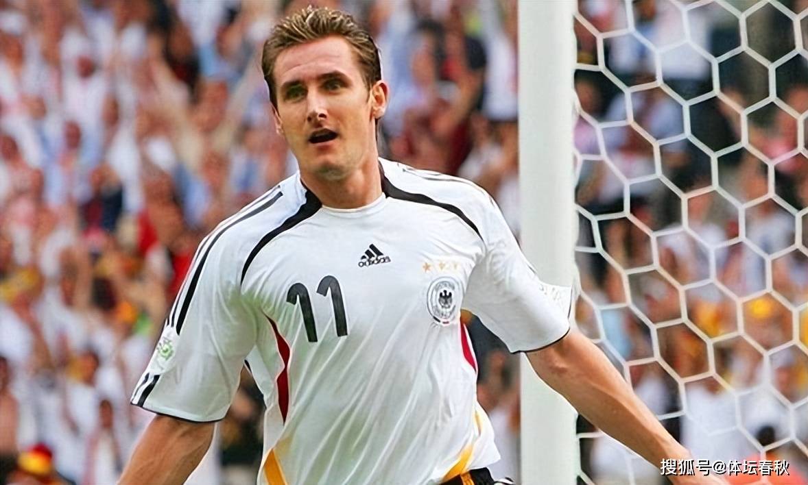 再见！世界杯小组出局后，德国名宿颁布发表告退，是96欧洲杯冠军得主
