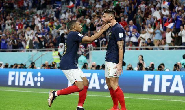 英格兰VS法国，预测比分1-0，英格兰晋级