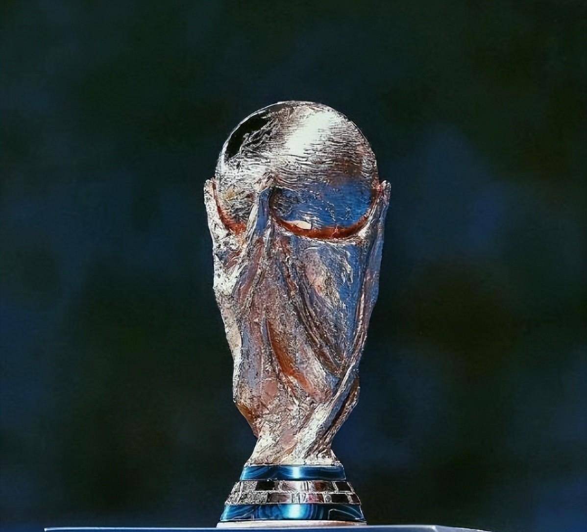 米卢预测世界杯：巴西法国会师决赛，C罗最初一舞行步16强