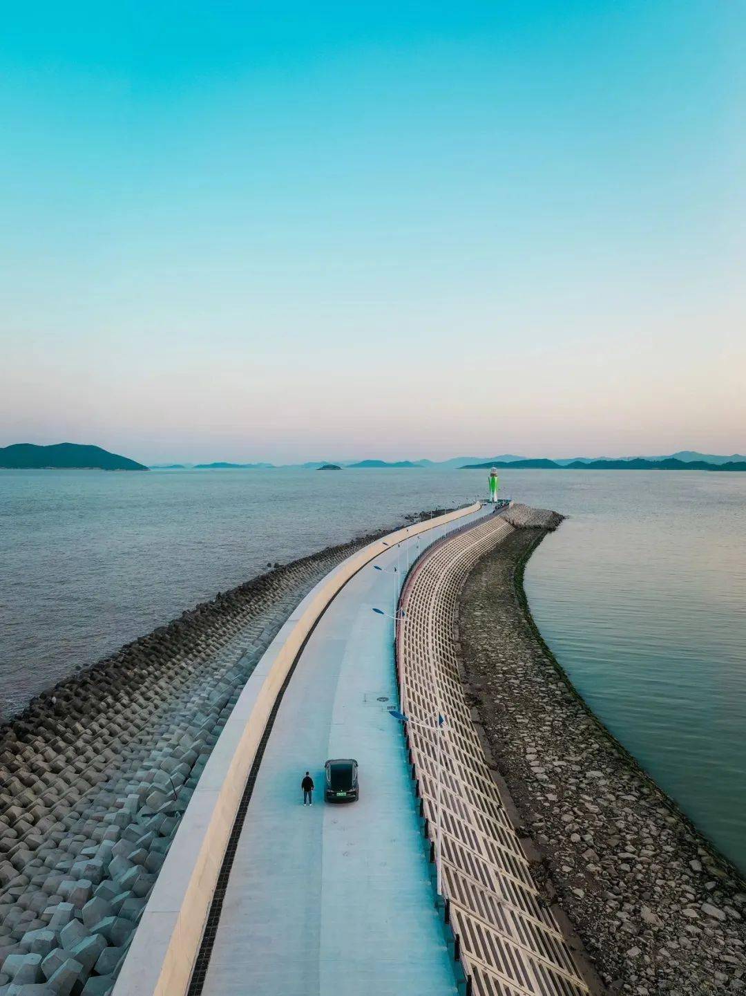 周末不加价！驱车中转北纬30°最美海岸线，私藏国内版“海上花园”，270°躺看一线海景！