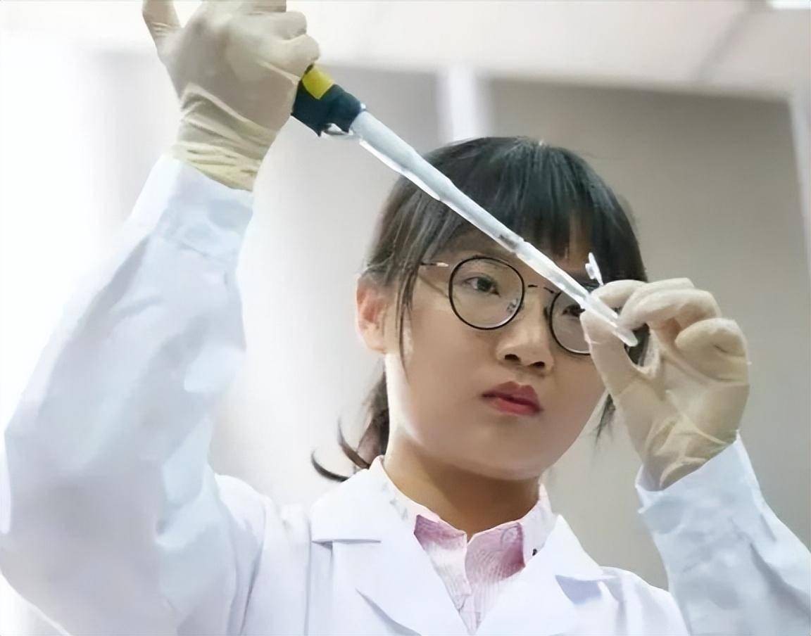 90后女科学家白蕊：25岁曾被清华拒绝，27岁成最具潜力女科学家