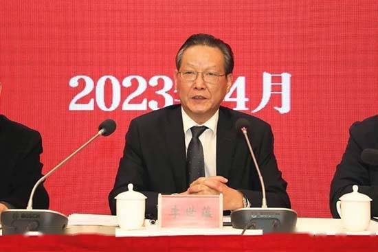 安徽省侨联法顾委2023年全体味议：总结工做摆设使命 表彰“优良委员” 新聘委员