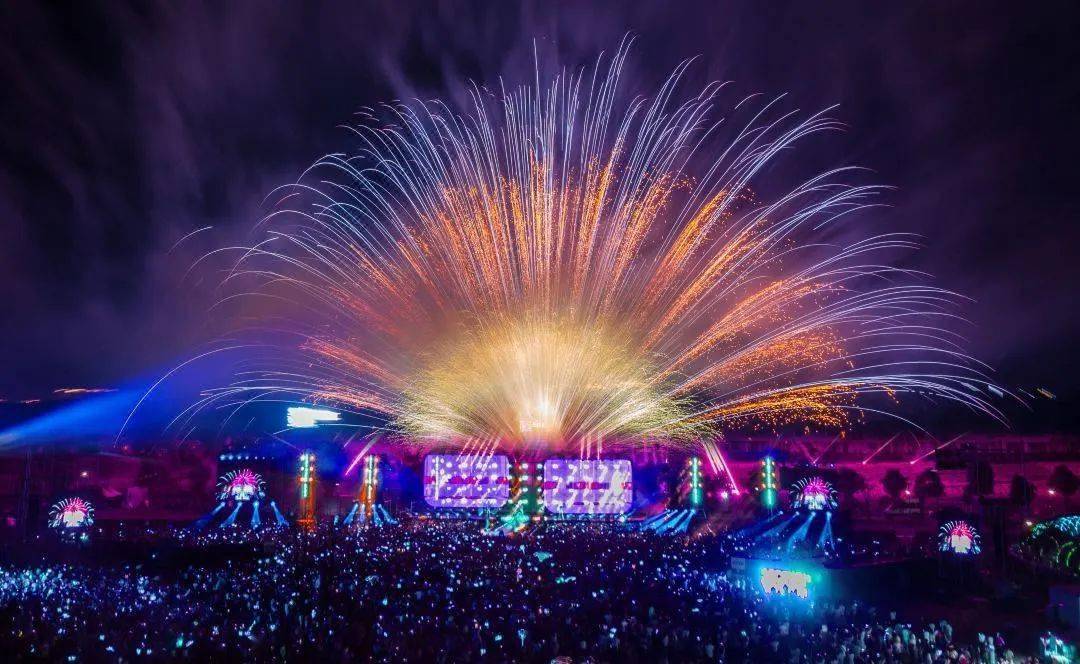 夏日多巴胺「焰遇·园博园」沉浸式烟火盛宴✨🎉送来金陵城夏夜专属浪漫