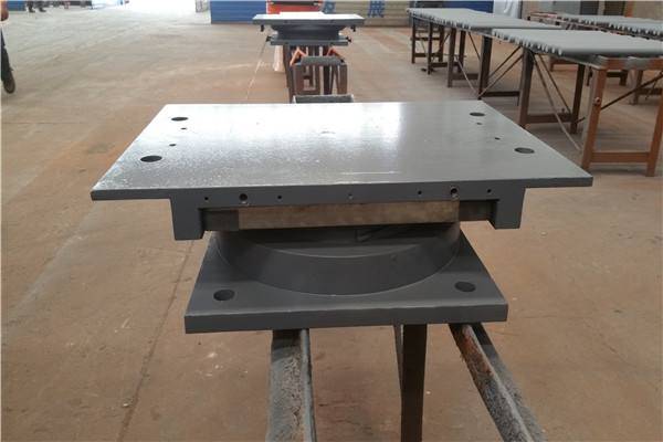 公路桥梁抗震盆式橡胶支座 桥梁支座坚固耐用睿智厂家直销