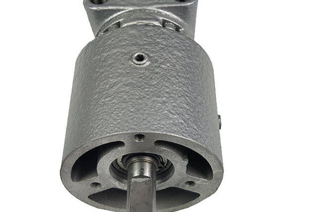 叶片式气动马达八大特性 如东宏信