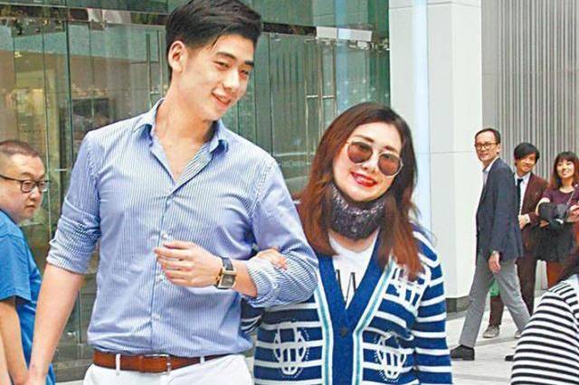 原创 曝何超盈已注册结婚,辛奇隆将在家族名单出现,名正言顺送赌王