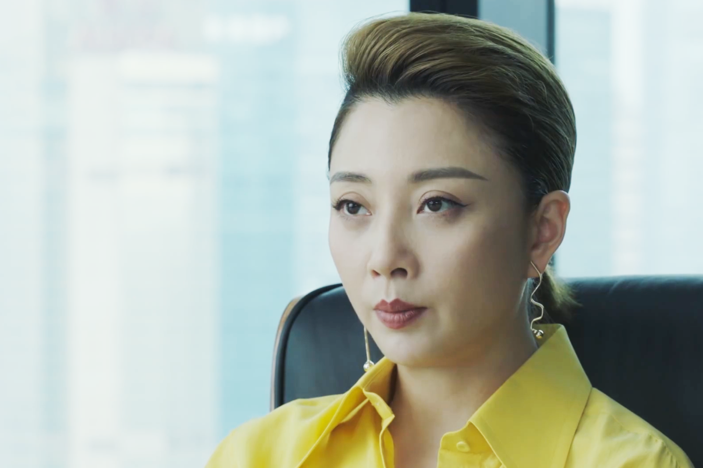 《正青春》神仙演员职场飙戏:舒婉婷八面玲珑,林睿霸气强势