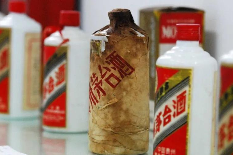 1980年的茅台酒8块钱，现在多少钱？_搜狐网