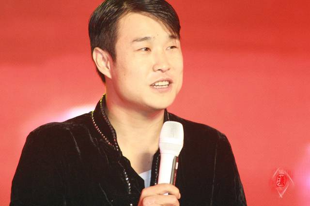 原创 小沈阳被《去世》,车祸现场曝光,灵堂都已布置好