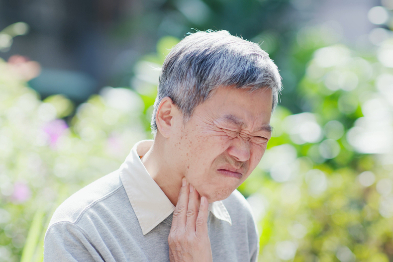 包含东直门医院医院排队代办挂号行动不便全程护送，看病更安全的词条