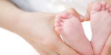 新生儿出生为什么采足跟血？家长不要小看这几滴血！