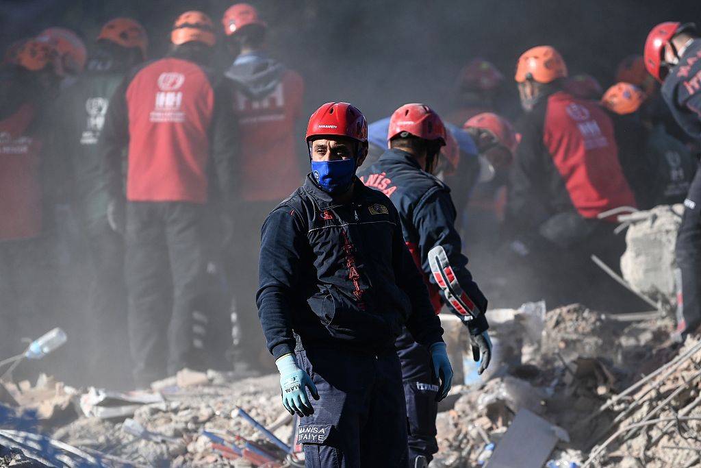 爱琴海地震致土耳其98人遇难 当局将加快安置灾民 搜狐大视野 搜狐新闻 9911