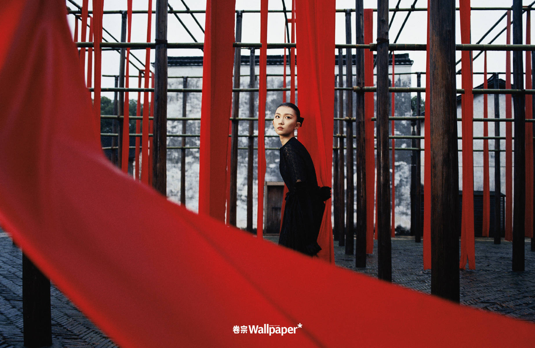 上映9天超33亿，“绝色美人”王佳怡为何成为“张艺谋”新宠？ - 知乎