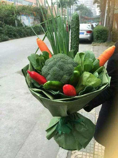 蔬菜花束包成图片