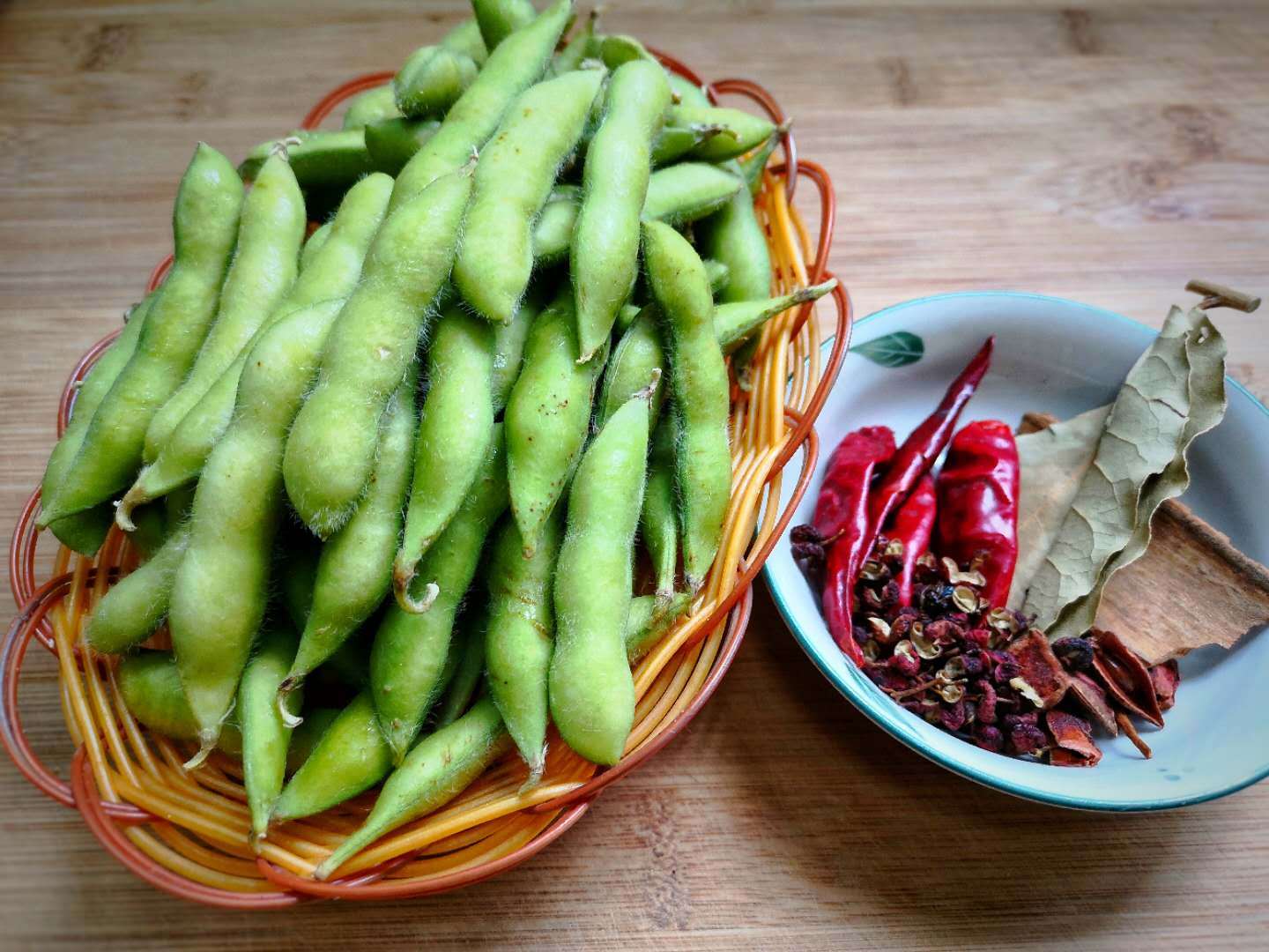 煮毛豆時,最忌直接下鍋煮,只要牢記這3個技巧,毛豆翠綠又入味