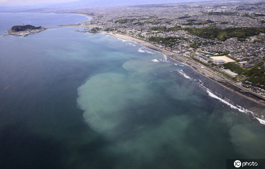 日本相模湾白潮海水呈乳白色蔚为壮观