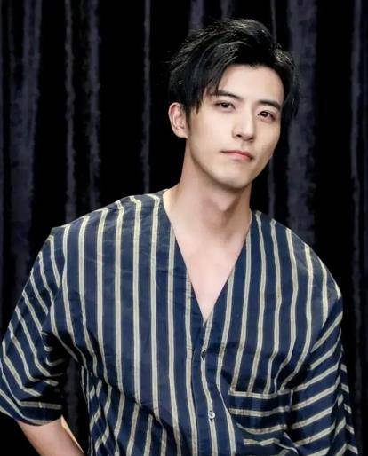 徐开骋演绎总裁范实在是帅气在戏中可盐可甜太可了