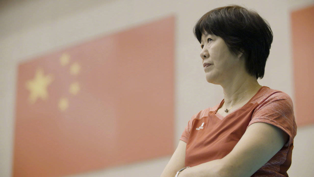 铁榔头——中国女排的代言人,传奇生涯从四连冠说起!_郎平