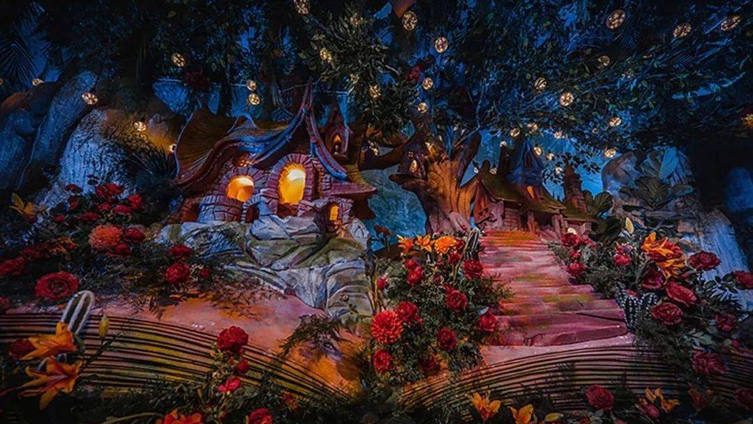 原创终极童话婚礼,林中小屋和梦幻翅膀,繁星围绕的缤纷色彩