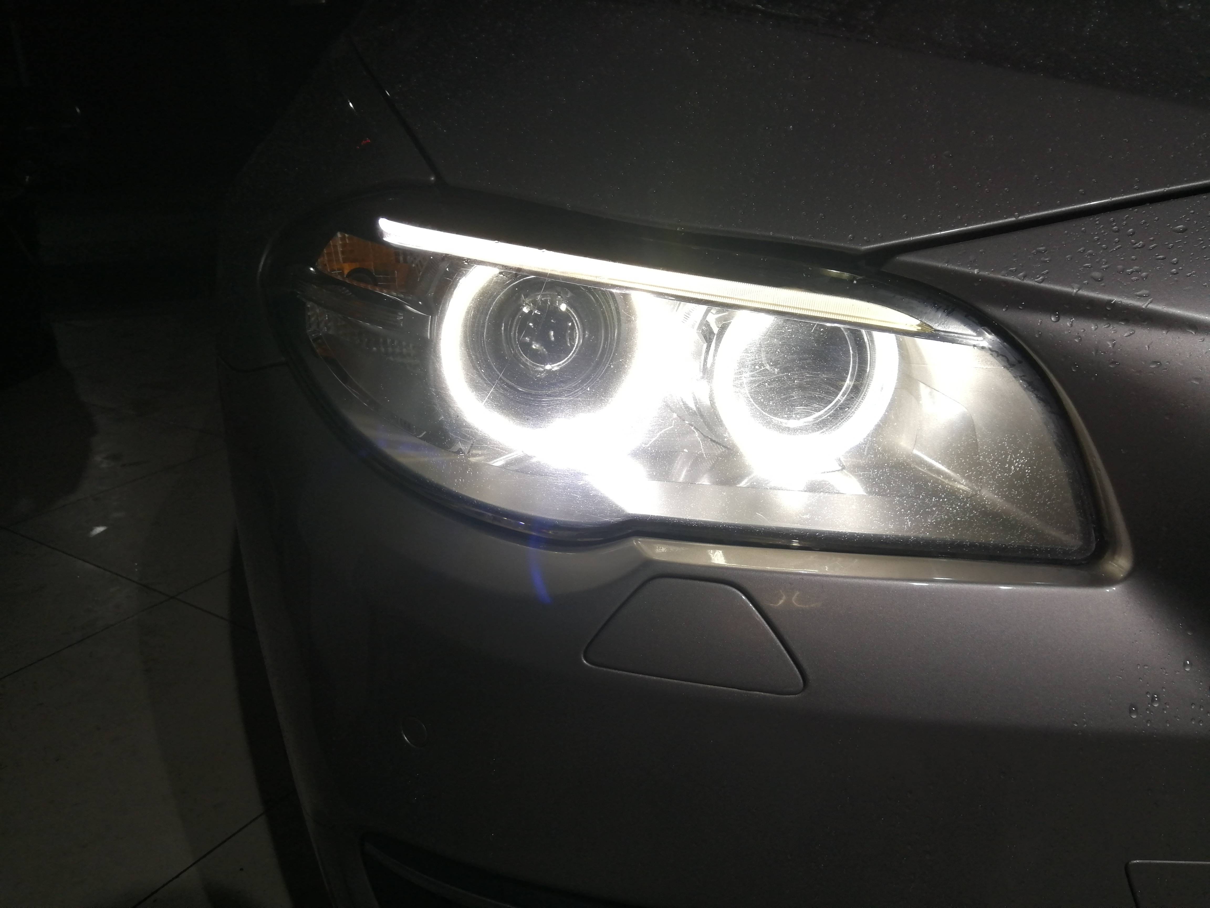 宝马5系车灯进水天使眼不亮天使眼发黄来湘潭帝都改灯完美解决