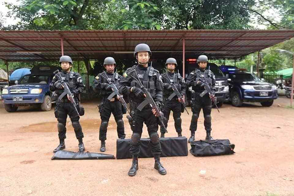 缅甸特警图片