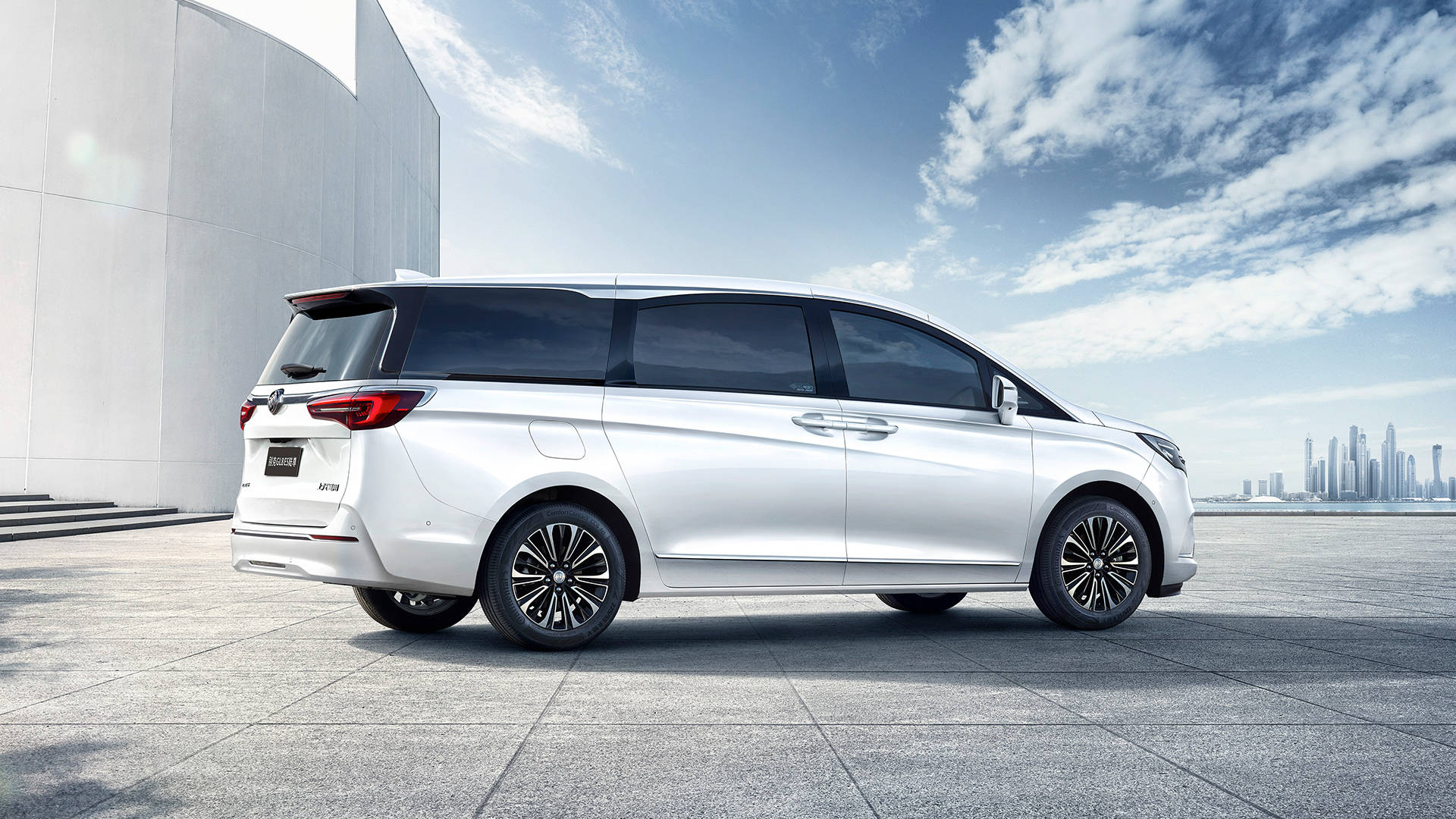 商务范十足别克gl8es陆尊新旗舰车型上市