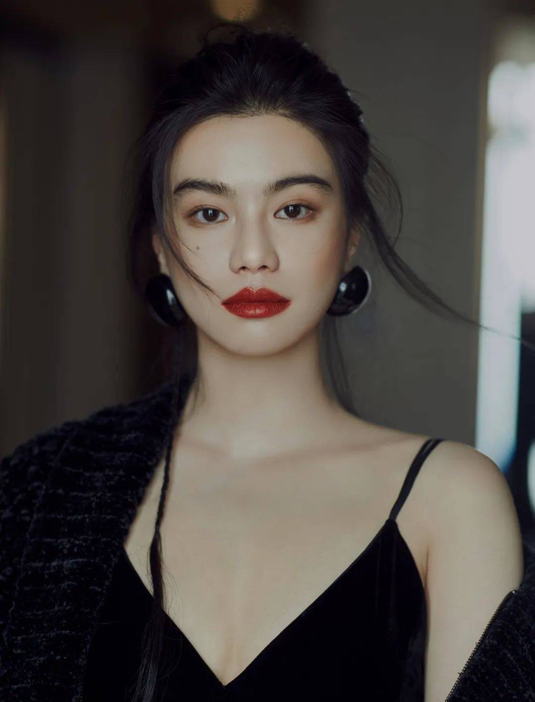 电影院记忆李蔓瑄在飞机上看oneday哭到止不住