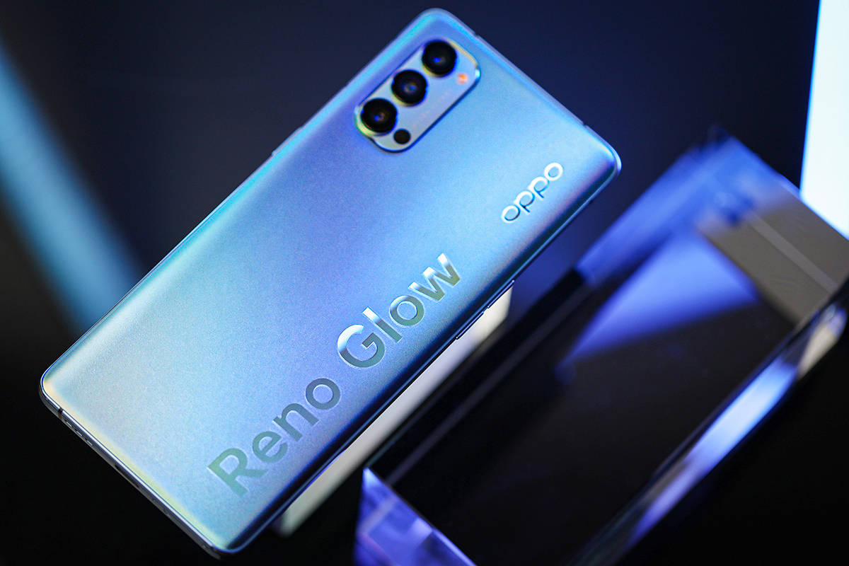 全新獨特晶鑽工藝opporeno4pro手機圖賞