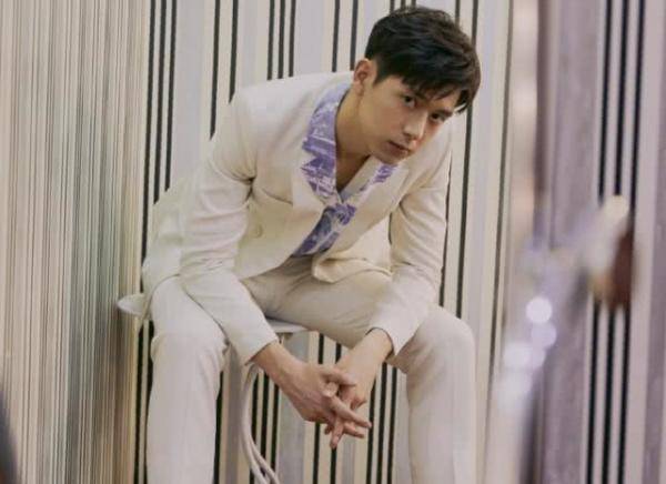 打开看点快报,查看高清大图有了解的都知道,代拍和私