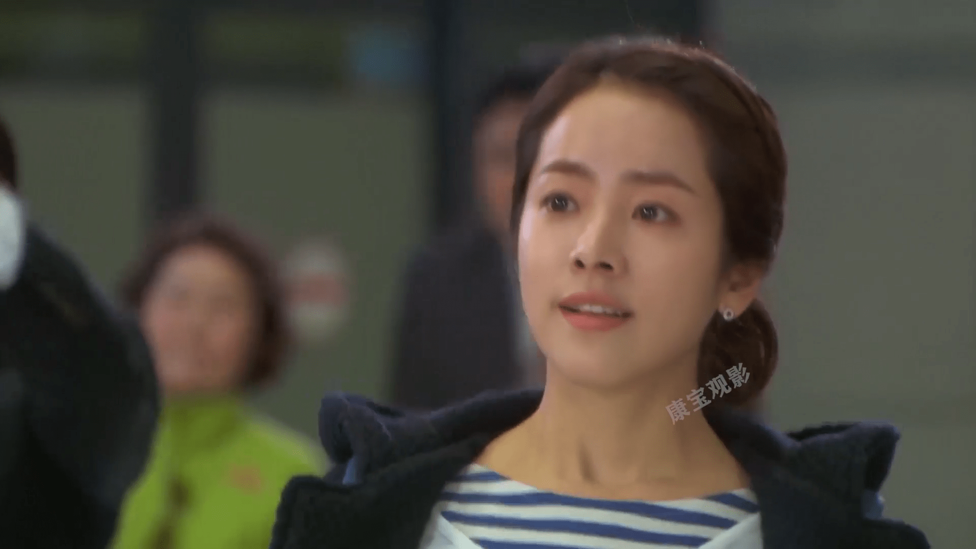 屋塔房王世子丨小时候被姐姐遗弃长大后的朴荷终于回到家乡