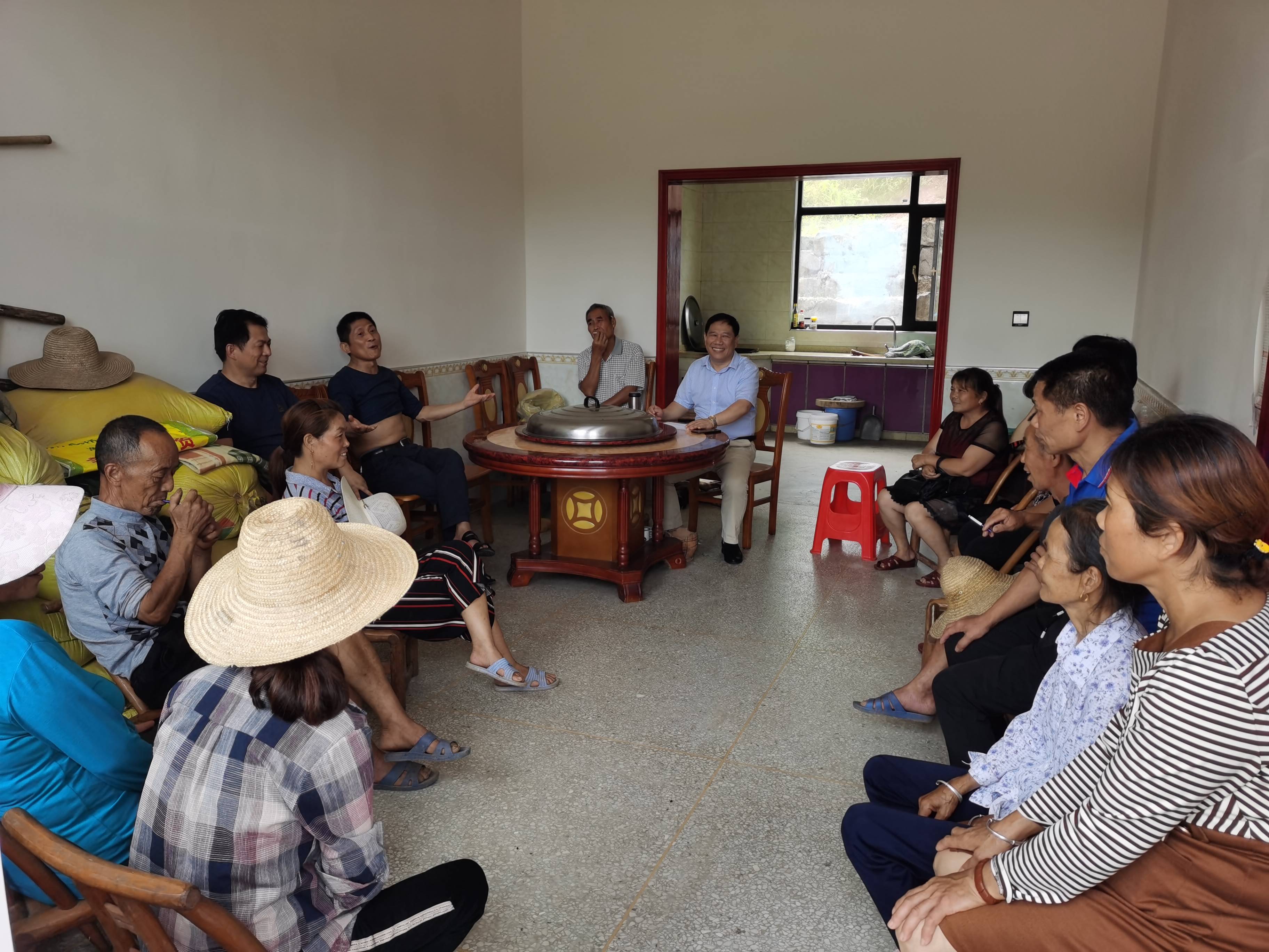 桃源九中:屋场会聚焦脱贫,满意度稳步提升