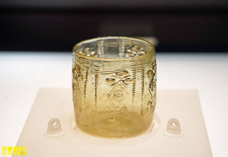 法门寺国宝图赏,玻璃杯穿越1200年,失传千年的秘色瓷无法复制