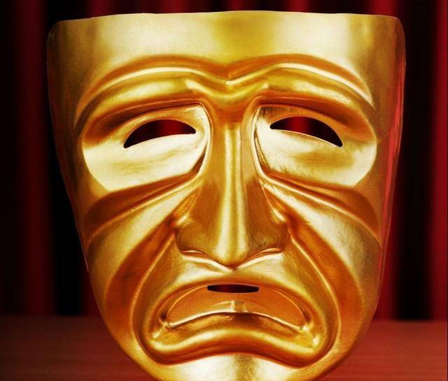 带有剧院概念的面具 b