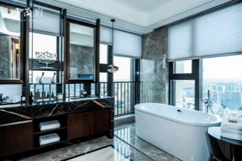 为府瞰而生龙华金茂府约510㎡顶复华丽启幕呈就塔尖人生的极致璀璨