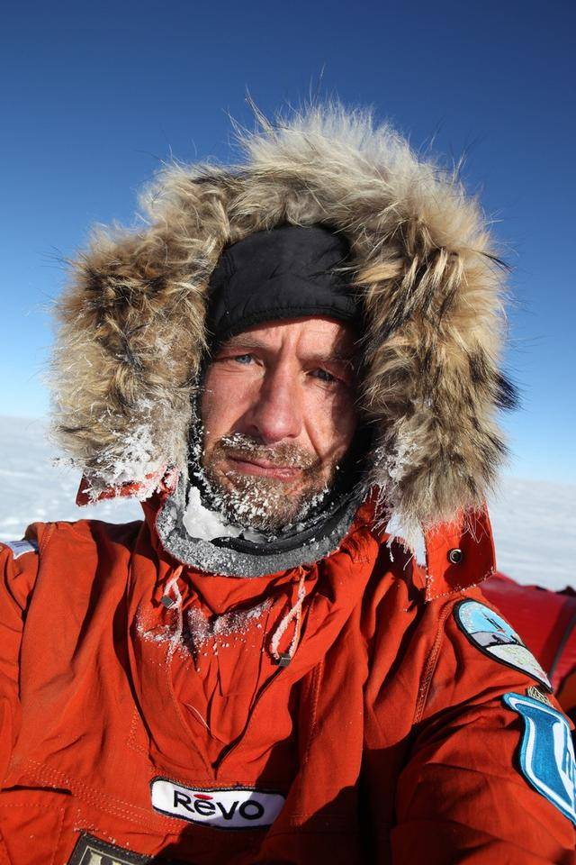 无所畏惧2020全新ulyssenardin雅典表x元素腕表颠覆问世