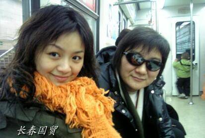 《老鼠爱大米》杨臣刚的娇妻曝光,曾是他的粉丝颜值不输女明星_吴红文