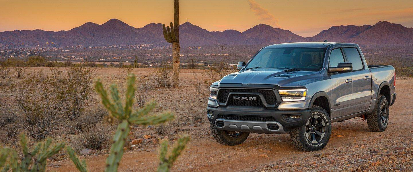 解析2020款道奇公羊ram1500顶配长角号版pk丰田坦途福特猛禽完全碾压