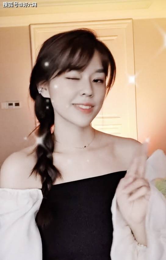 原创沫子怒了,坦言谁再说她用变声器,她就建议他戴助听器