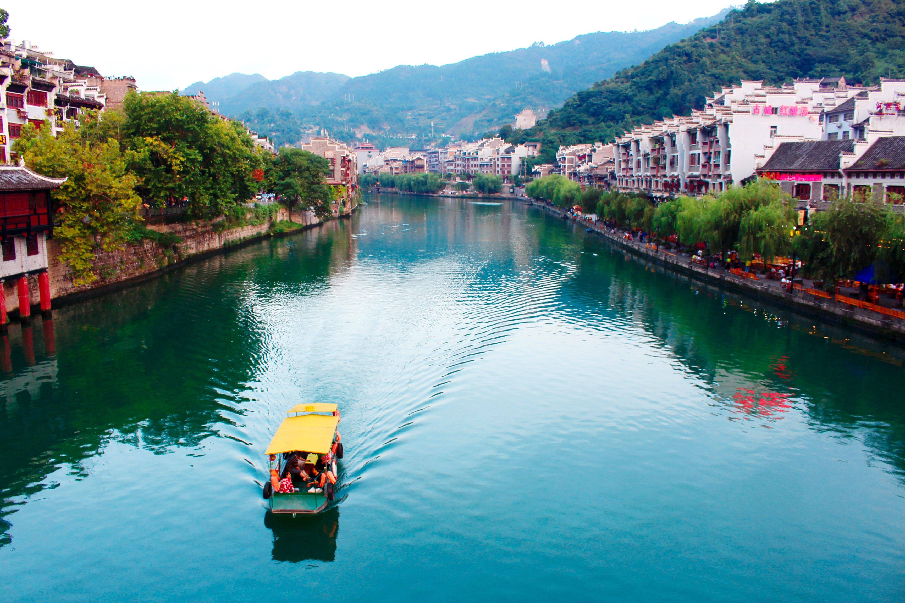 大地致敬三十岁环中国旅行之镇远古镇