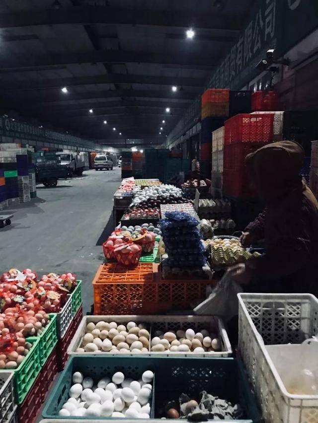 新发地批发市场是个什么地方?太大了,一天逛不完