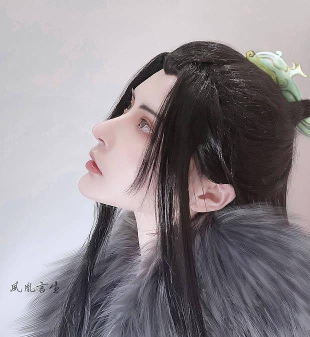 最近男装coser火了如此帅气的国漫男神真身却是小姐姐