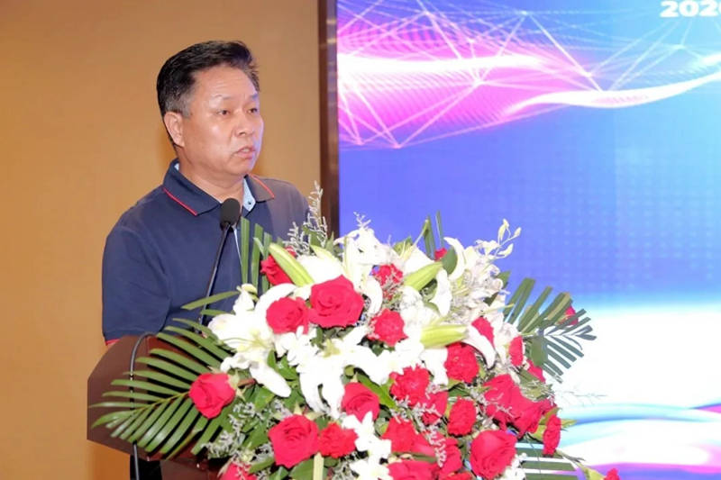 西安市碑林区尚义崇德体育运动信息咨询部总经理李根勤当选秘书长