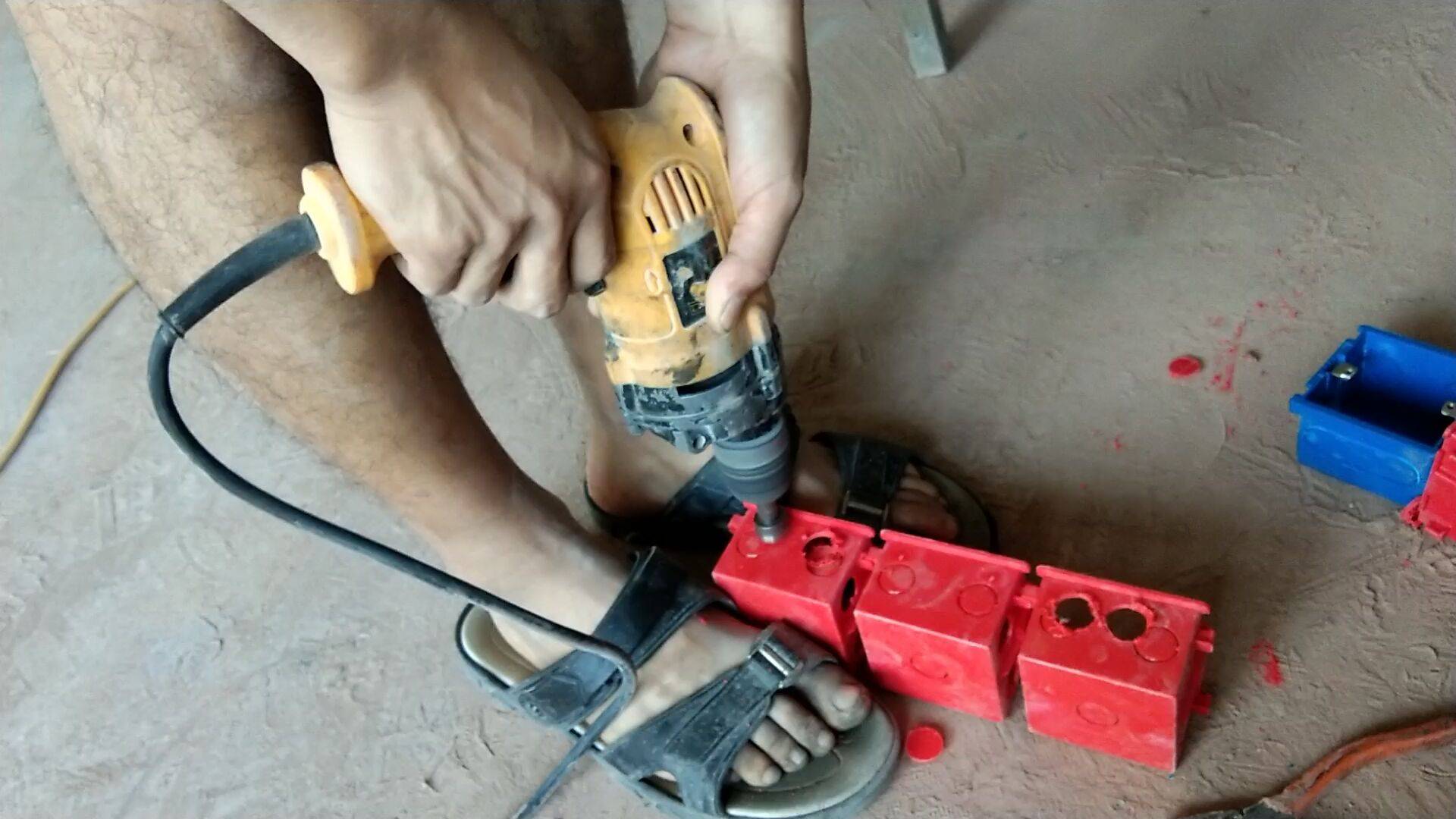 装修水电主要是做的是什么,有什么比较危险的可以注意的吗?