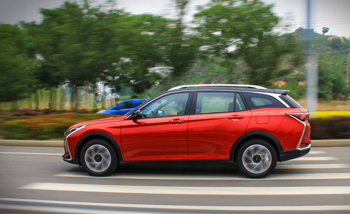 2020重庆车展东风风神奕炫gs上市749万元起