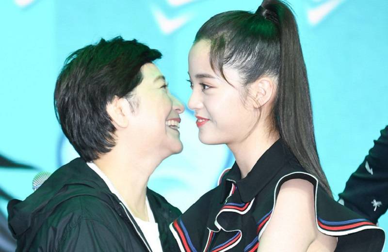 原创傅娟买房如扫货送欧阳娜娜1200万豪宅只为庆祝20岁