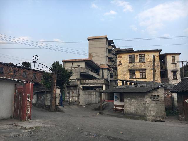 废弃的广东南岭铁路 跨越湖广两省 为开采湖南煤炭资源而建_梅田