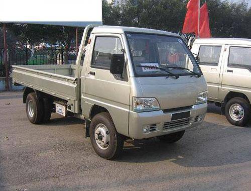 地摊经济影响汽车市场!微卡为何如此受欢迎?